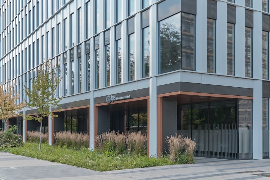 Nowoczesna architektura w Polsce: Czy to już przyszłość czy nadal eksperyment?